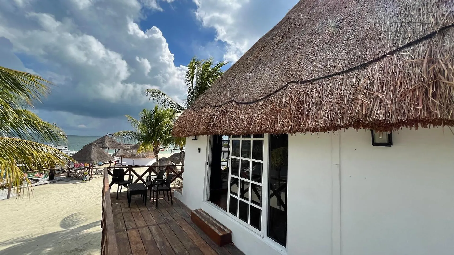 Apartment Seafront Beach Shack Cancun Mexico
